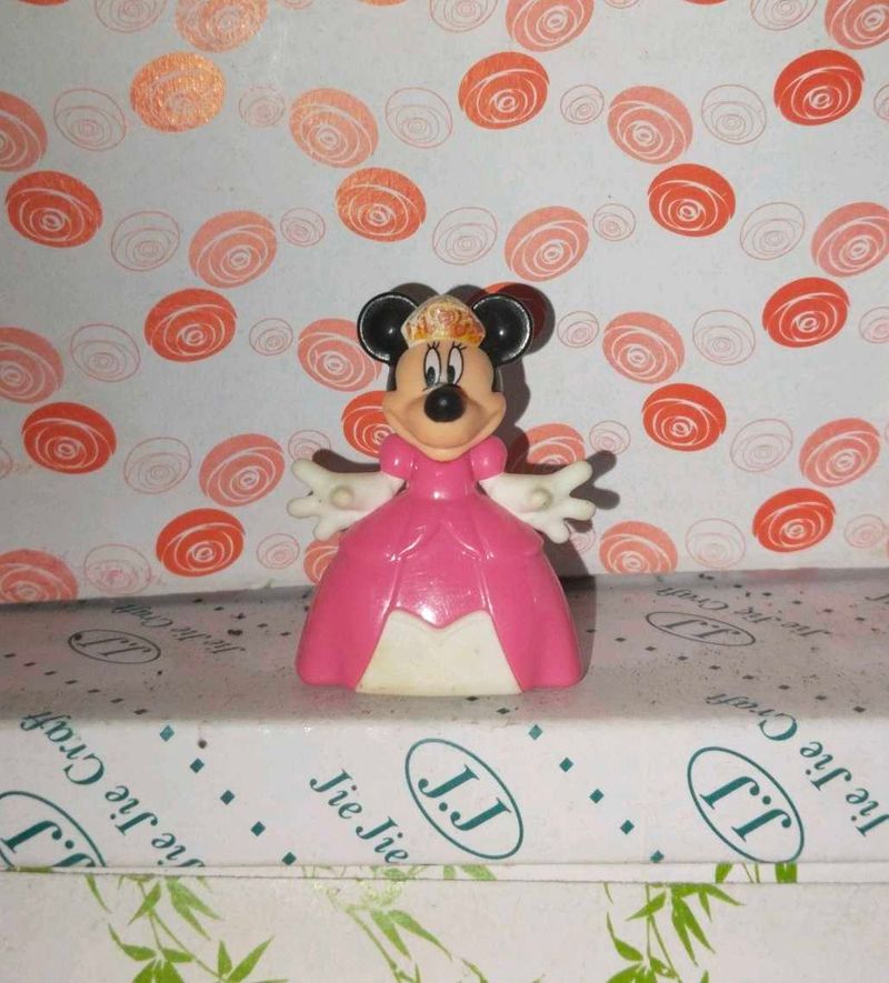 Minnie Mouse Figurine