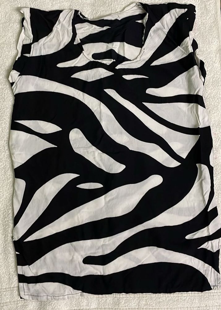 Zebra Print Top For Women’s