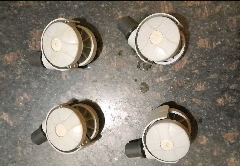 Set of 4 Caster Wheels new unused