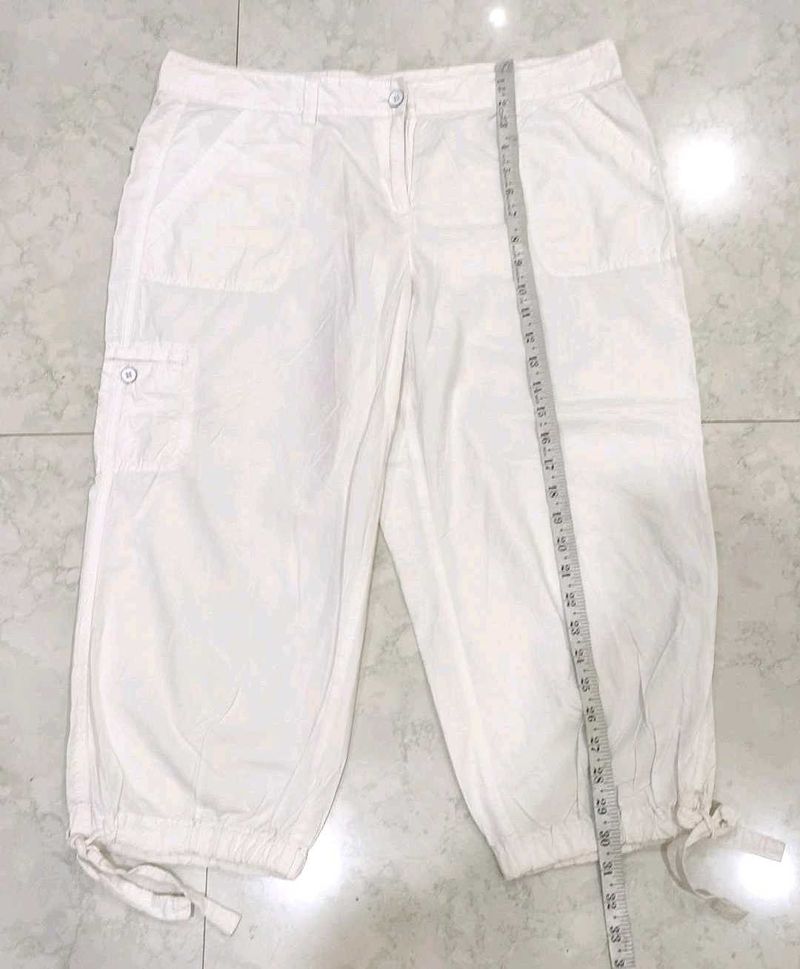 White Capri Pants