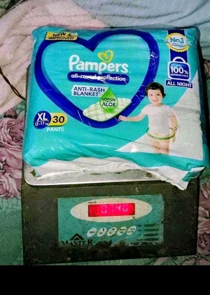Pamper Diaper M
