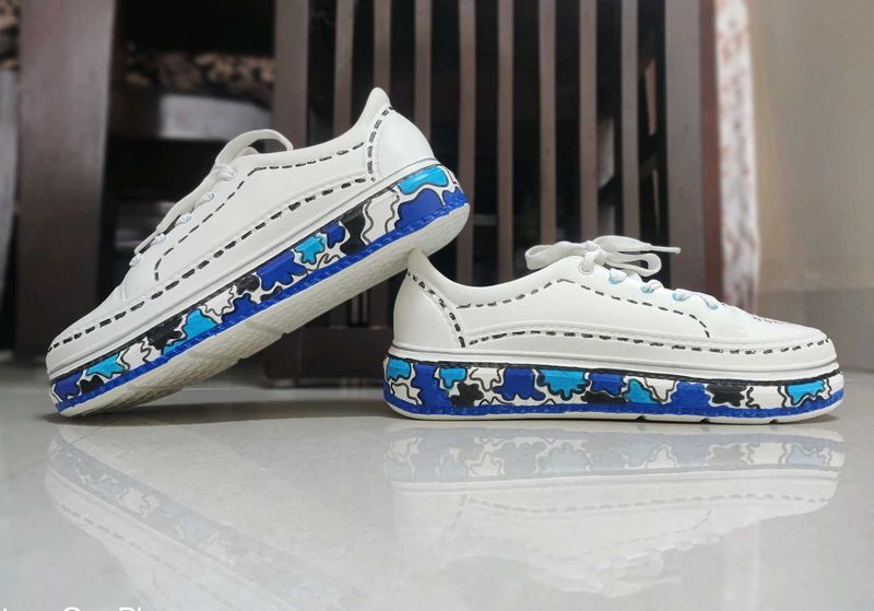 hand Painted sneakers