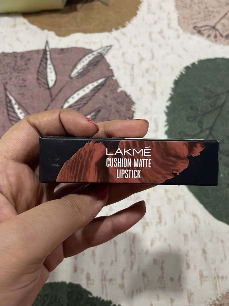 New Lakme Matte Lipstick
