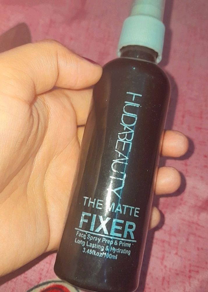 Huda Beauty Matte Fixer 100ML