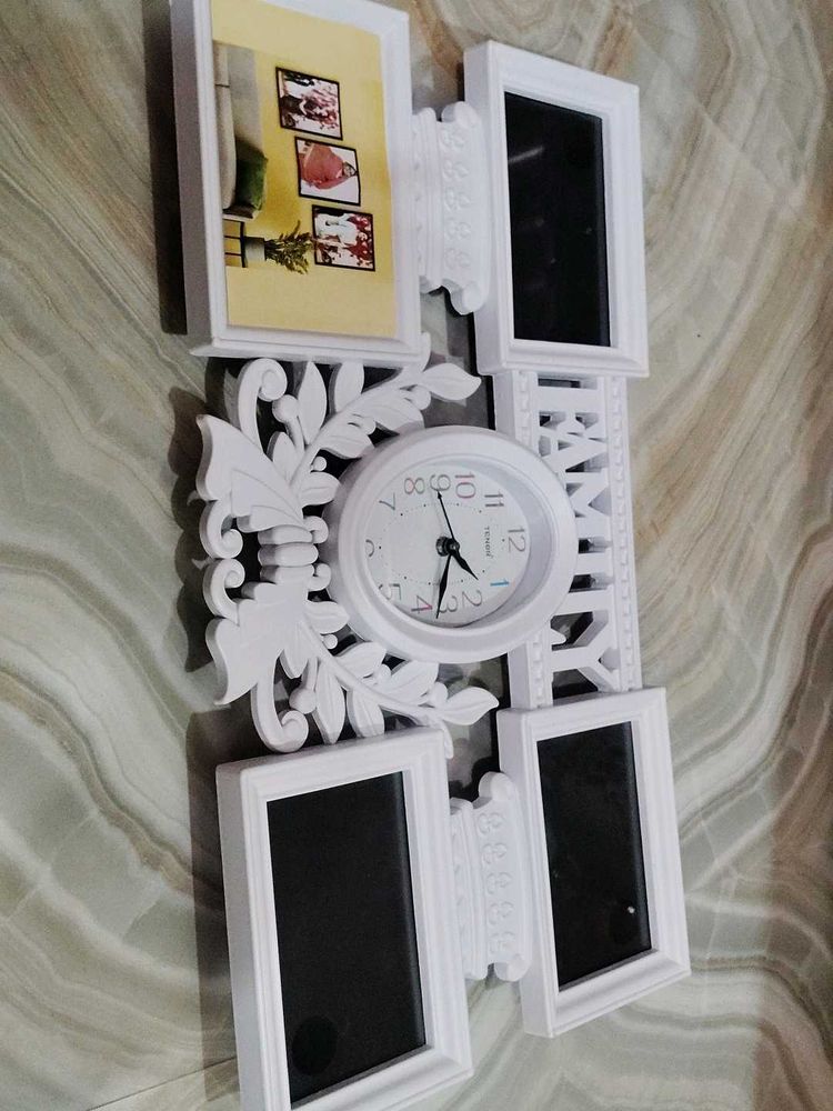 bada photo frame hai family phot