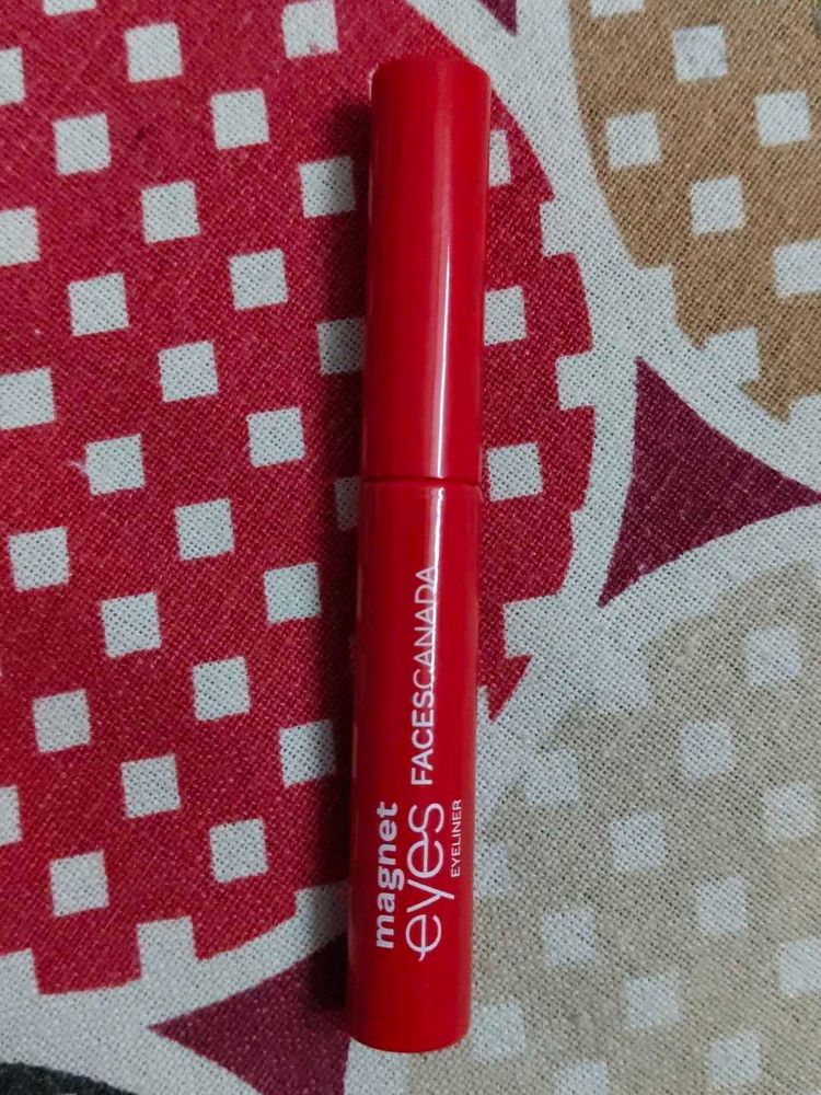 Black Eyeliner