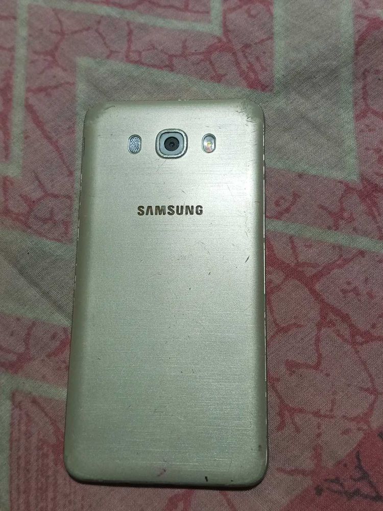 Samsung Galaxy On8