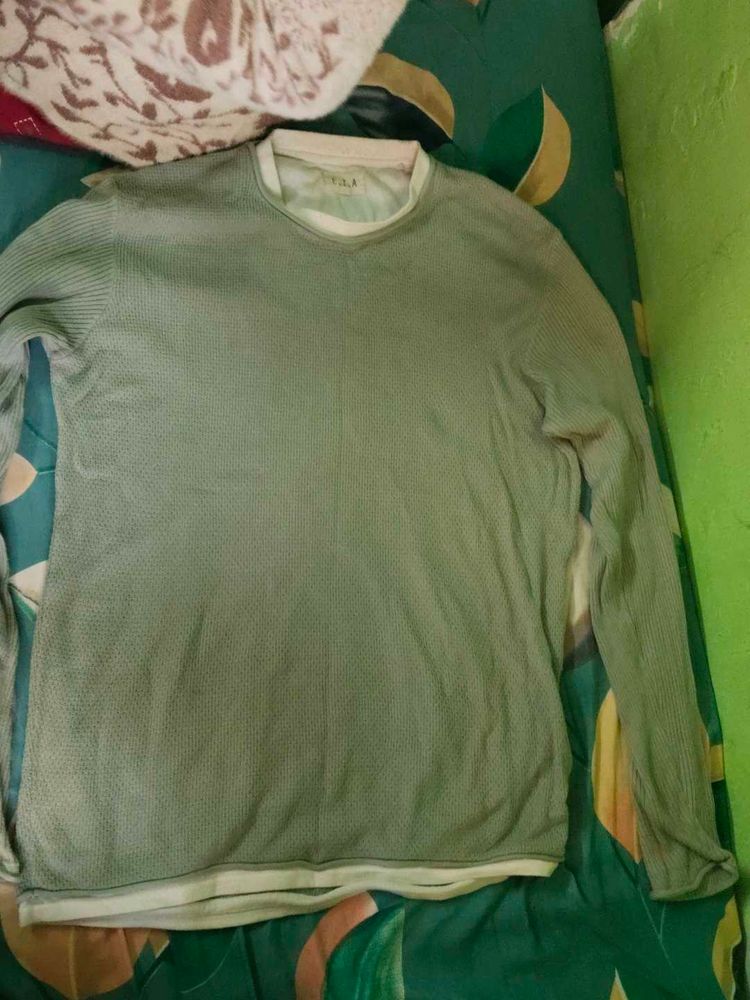 Men&#39;s Green T-Shirt