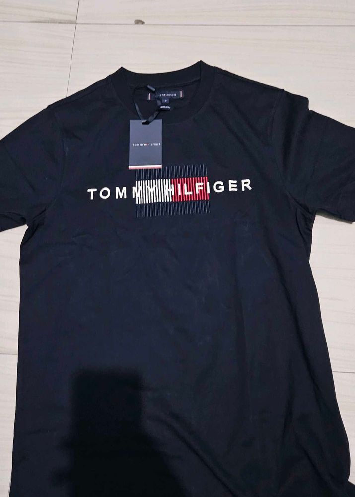 Tommy Hilfiger Graphic Tee