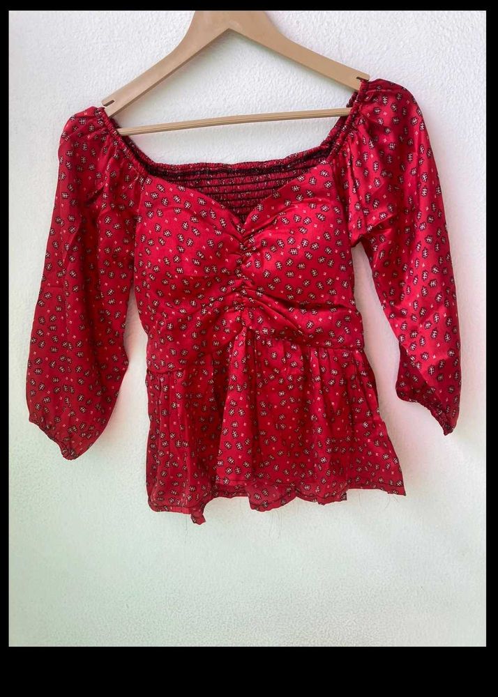 V Neck Red Floral Print Smoked Padded Top