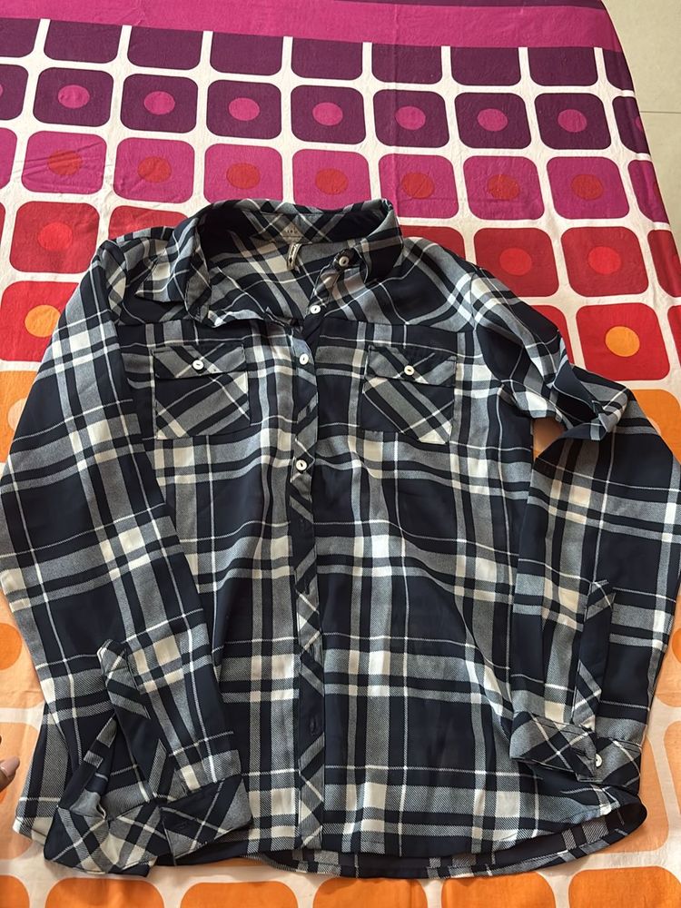 strippe shirt