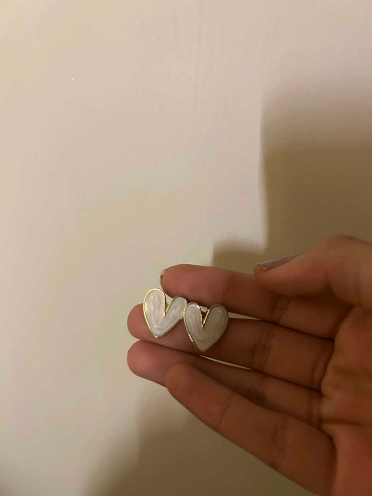 Heart Stud Earrings - Adorable!