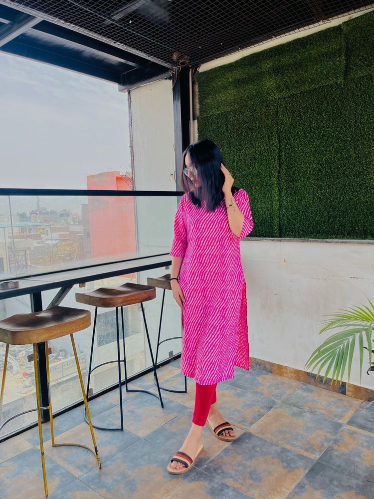 Pink &amp; White Striped Kurti