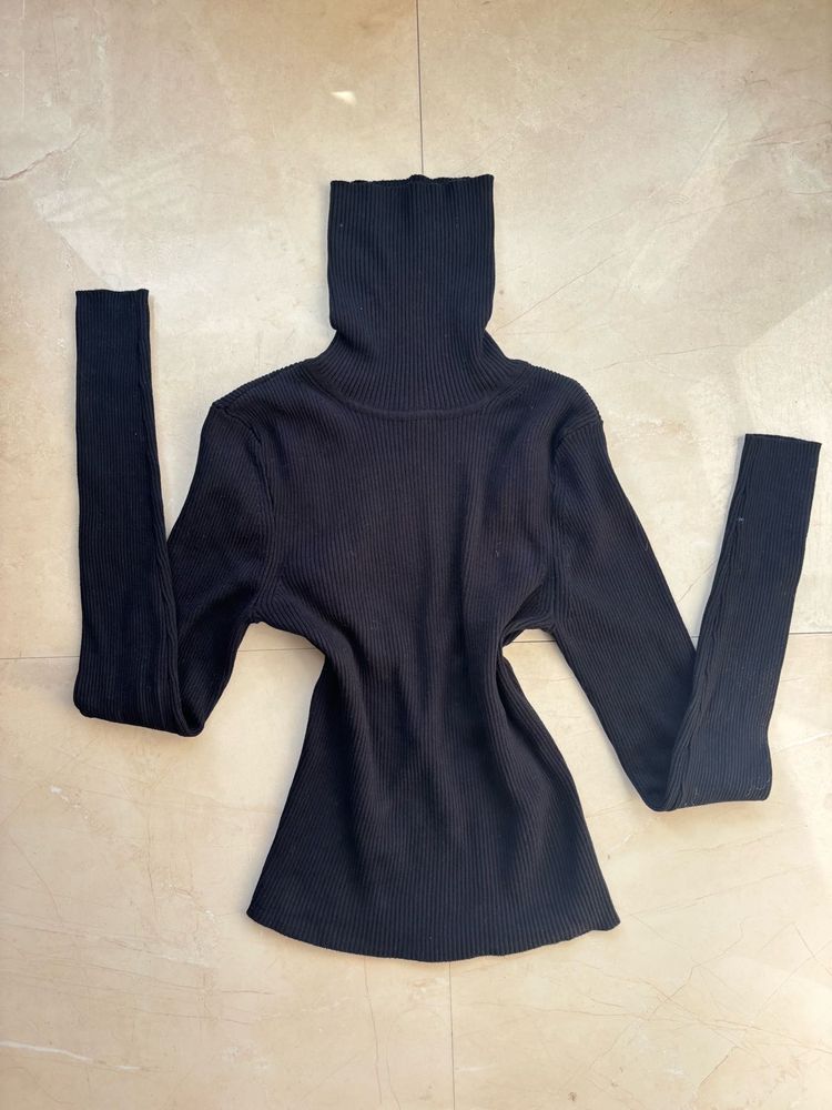 Black Backless Turtleneck Sweater