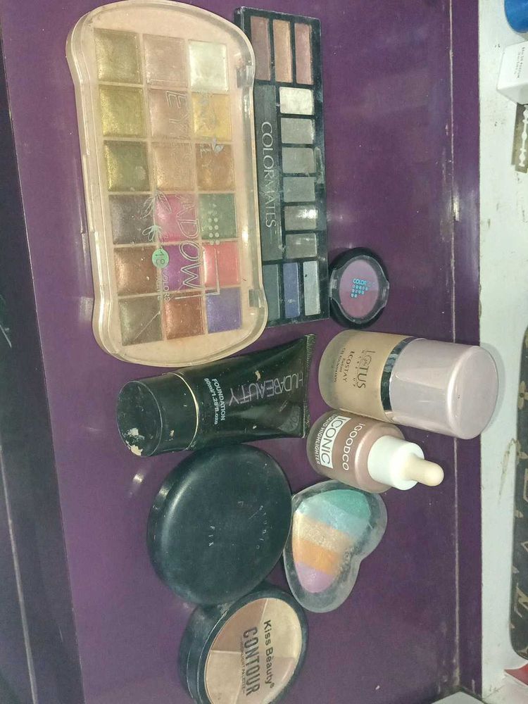 Brand Makeup Bundle