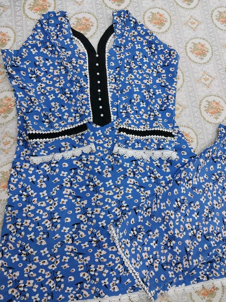 Co-ord Set With Neck Patti