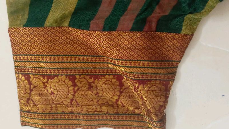 Elegant Striped Saree