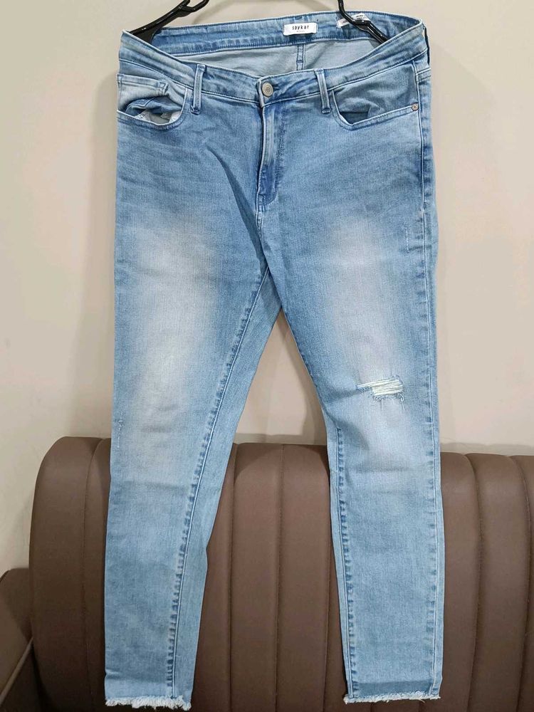 Branded Spykar Jean With Such Elegant Details