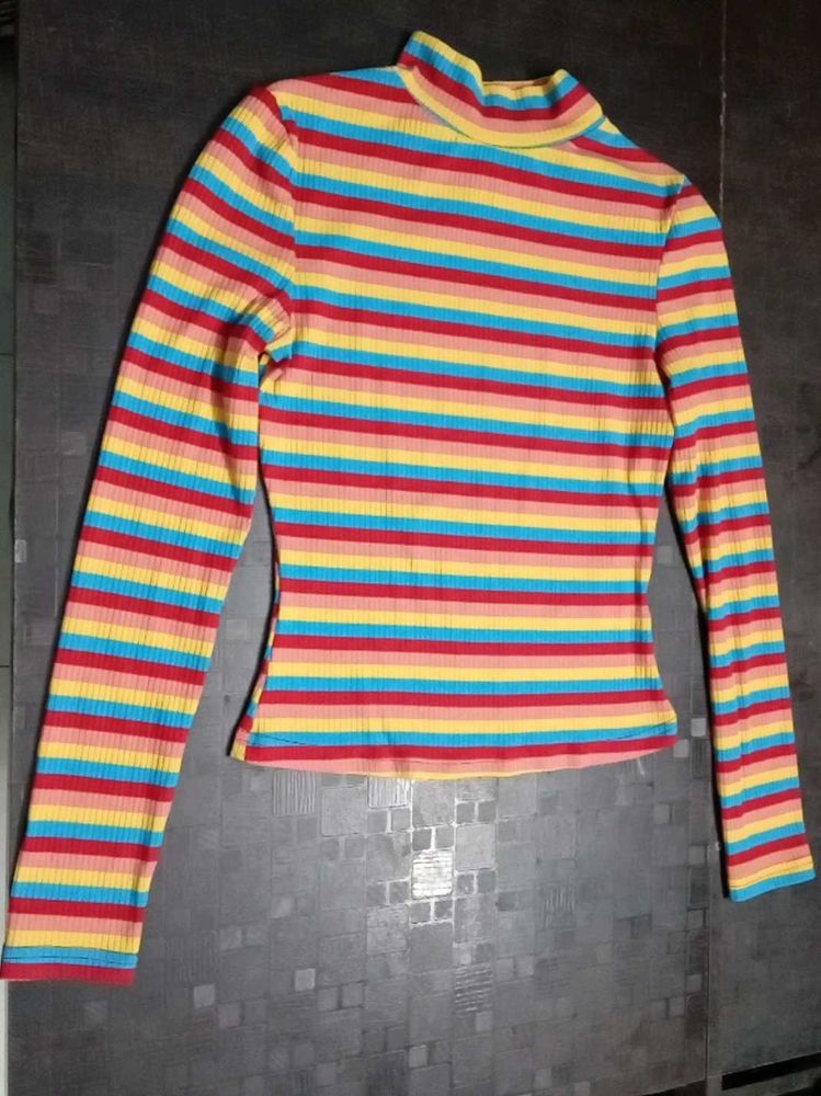 Mock Neck Textured Top