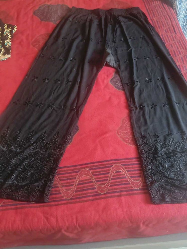 Elegant Embroidered Kurta