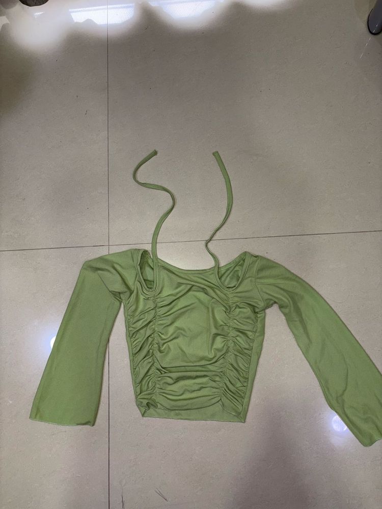 Green Long Sleeve Crop Top
