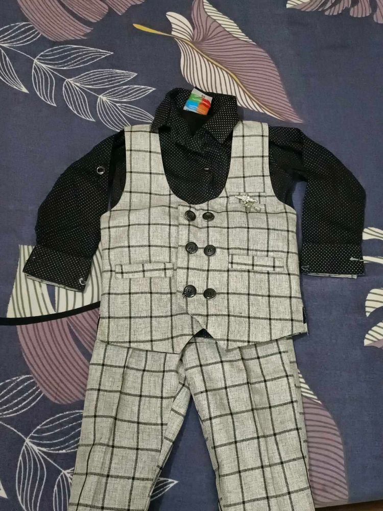 Smart Suit Piece