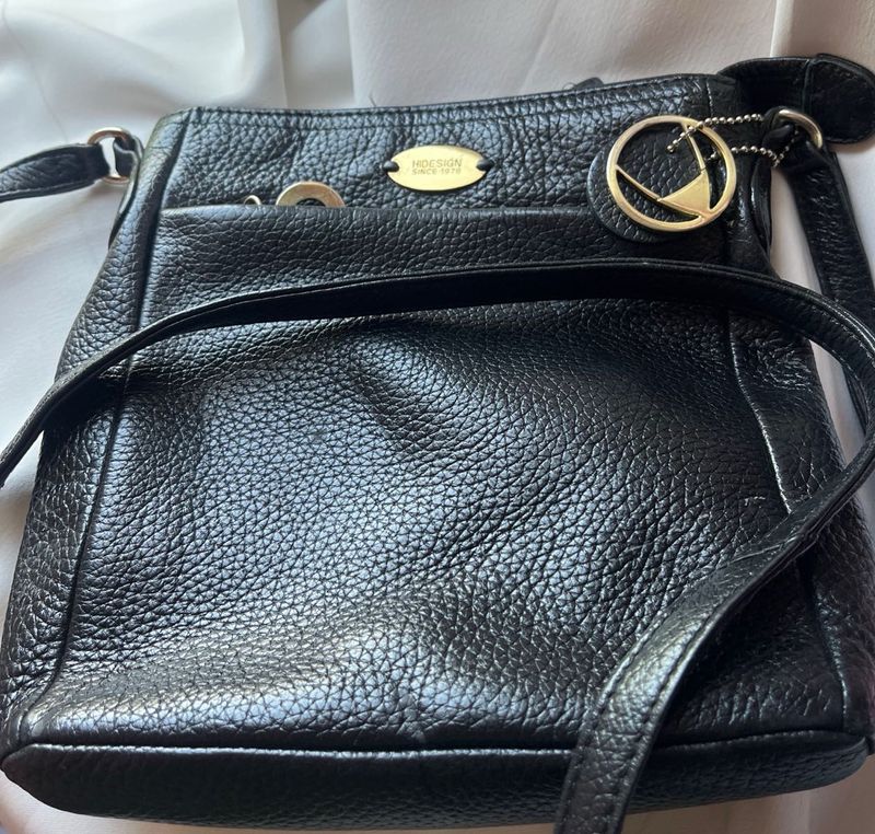 Pre loved Hidesign Sling Bag