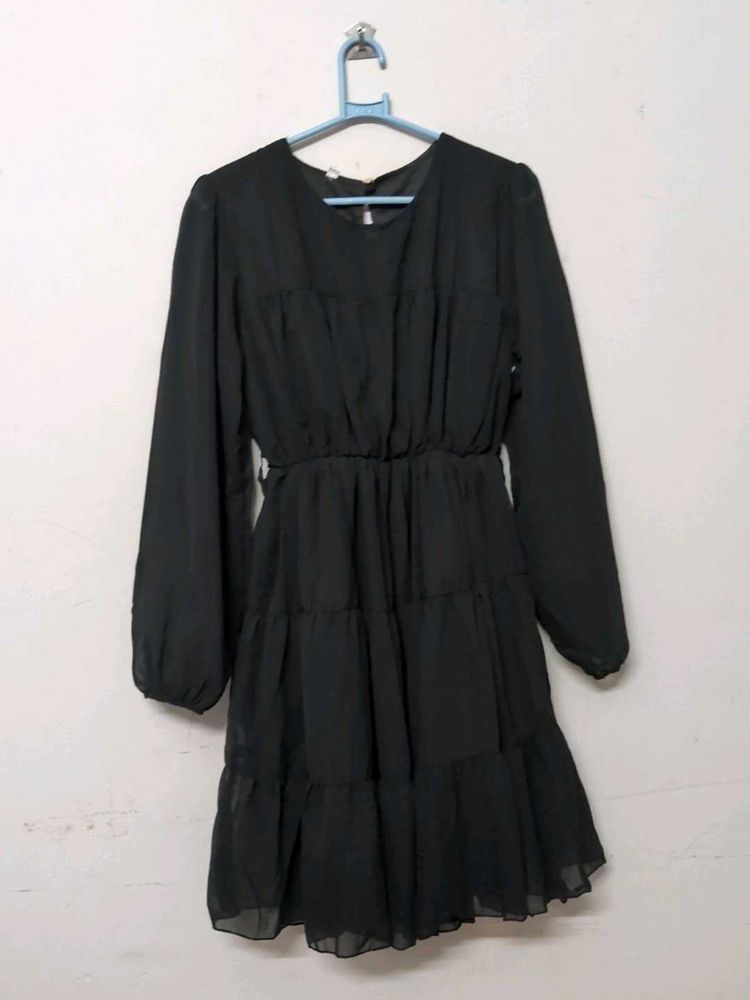 Black Tiered Long Sleeve Dress