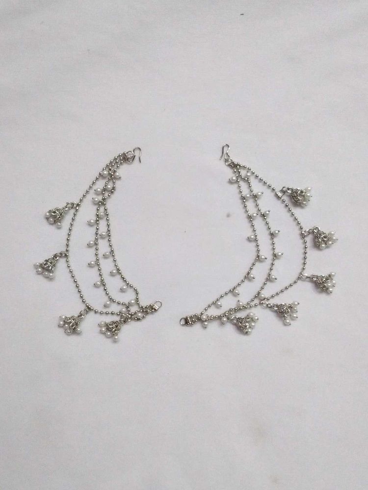 Ear chain
