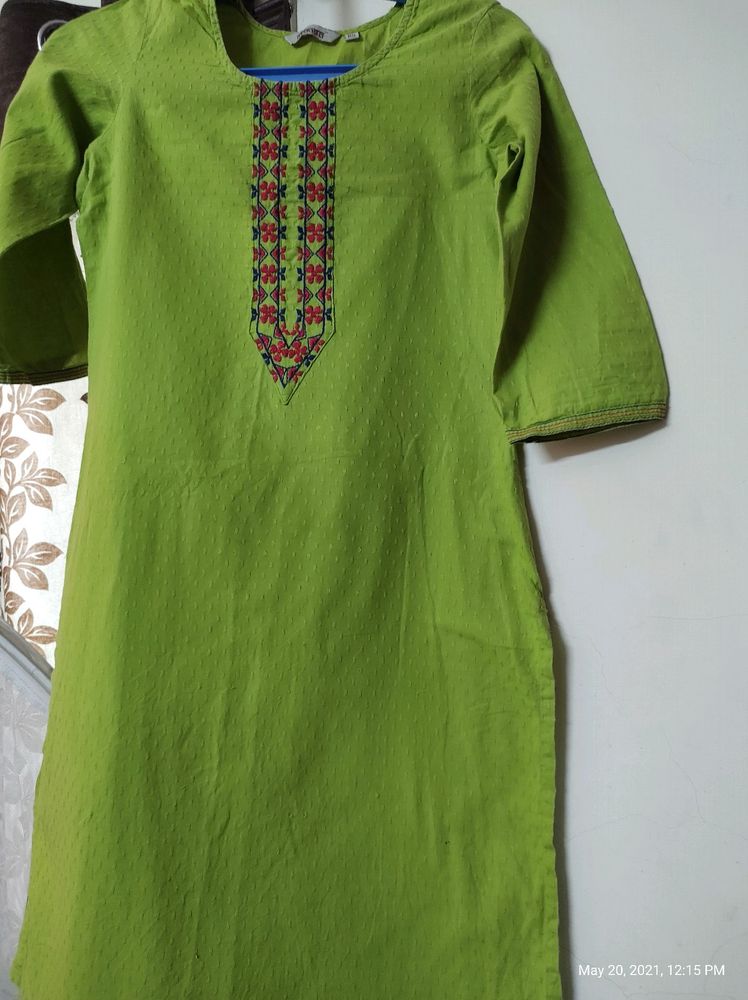 Green elegant kurta