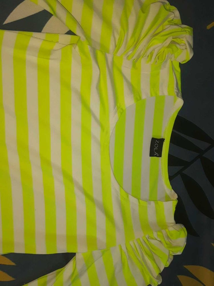 ZOLA Neon Striped Ruffle Sleeve Top