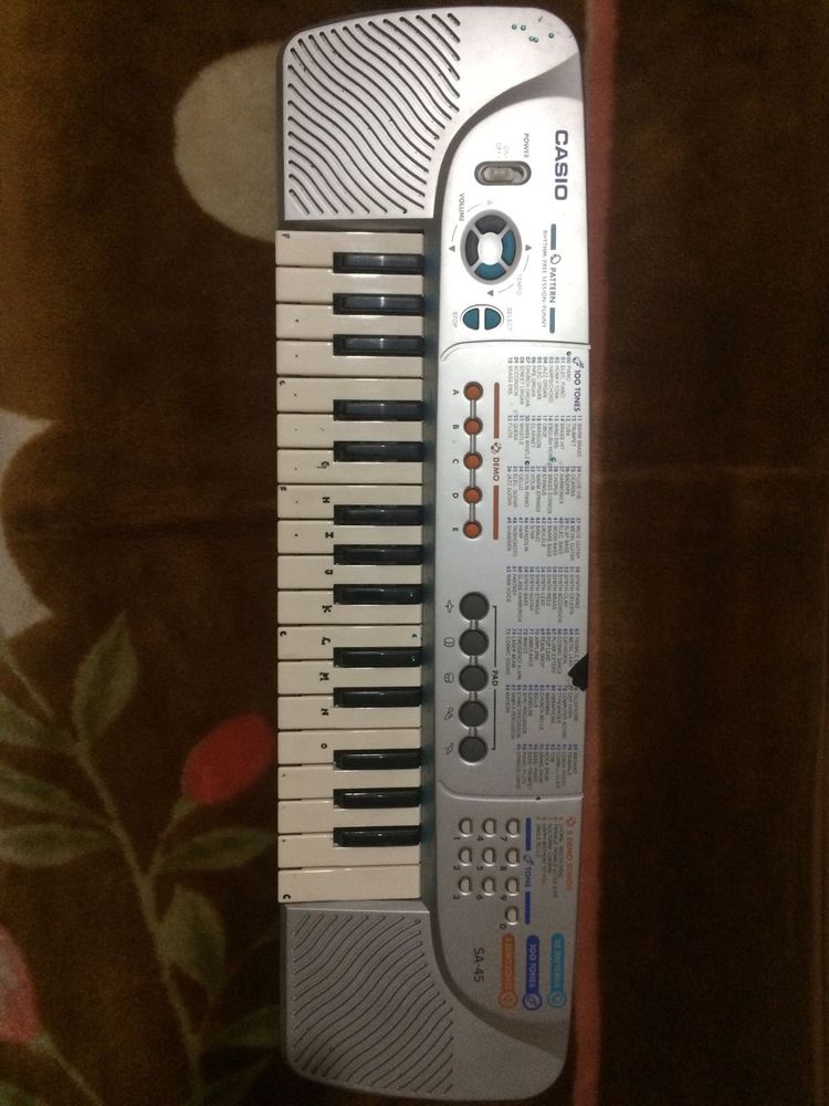 CASIO SA-45 PIANO KEYBOARD