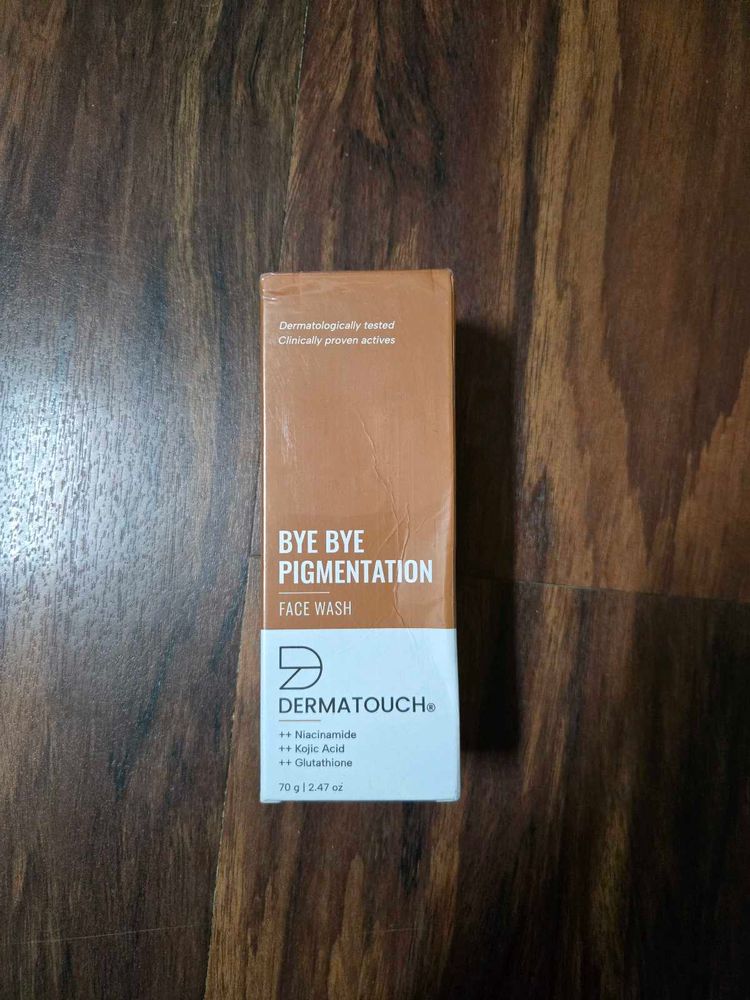Sealed Dermatouch Face Wash For Depigmentation