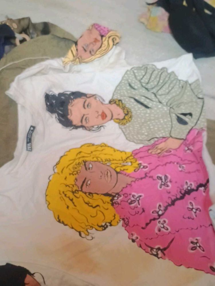 Graphic Print Tee with Faces