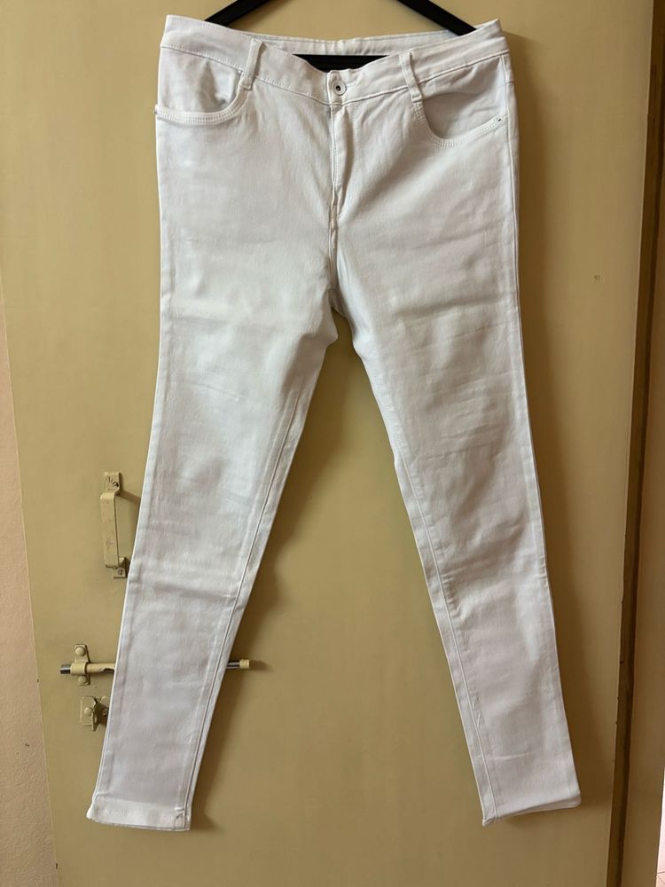 White Jean/Pant