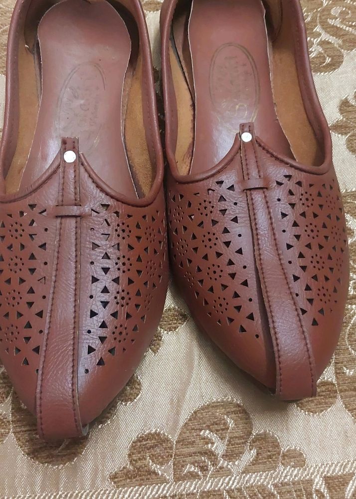Nagra Shoes