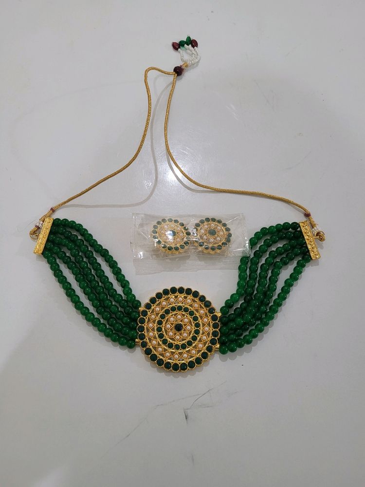 Green Beads Pearl Necklace Set with Earring