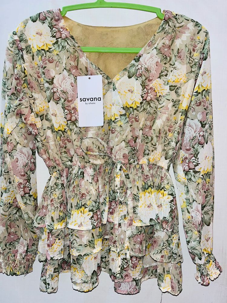 Savana Floral Ruffle Blouse