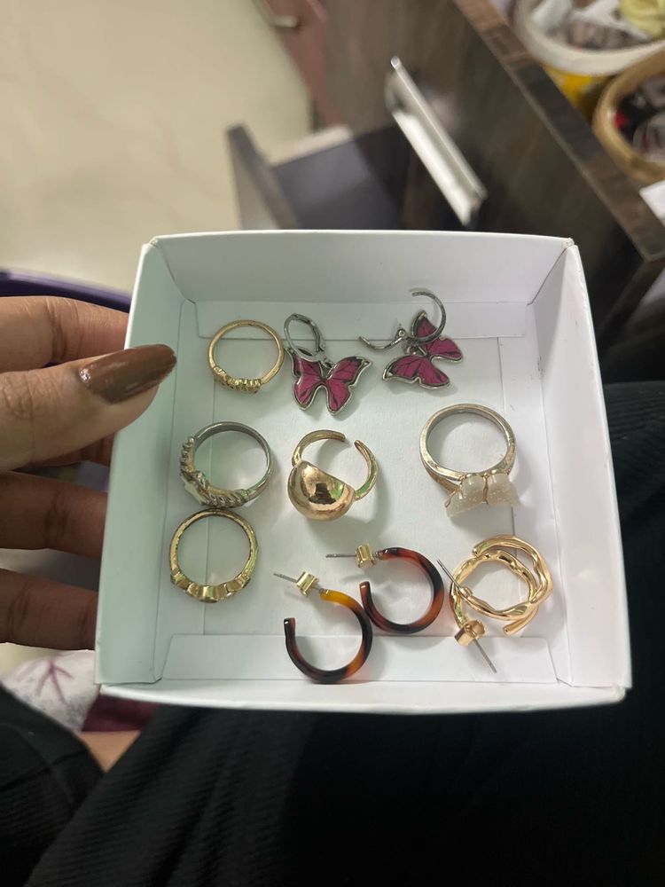 new 5 rings 3 earrings combo brand