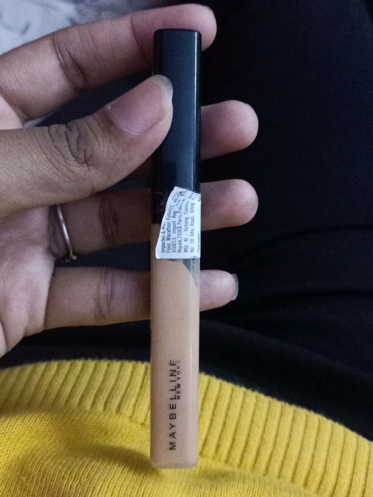 Maybelline conceler