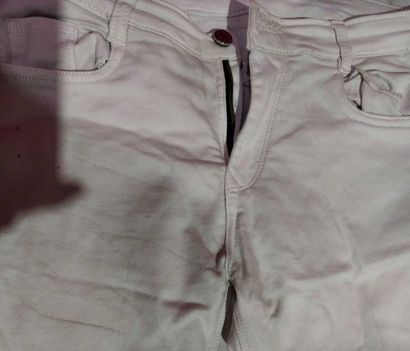 Beige/Off-White Skinny Jeans