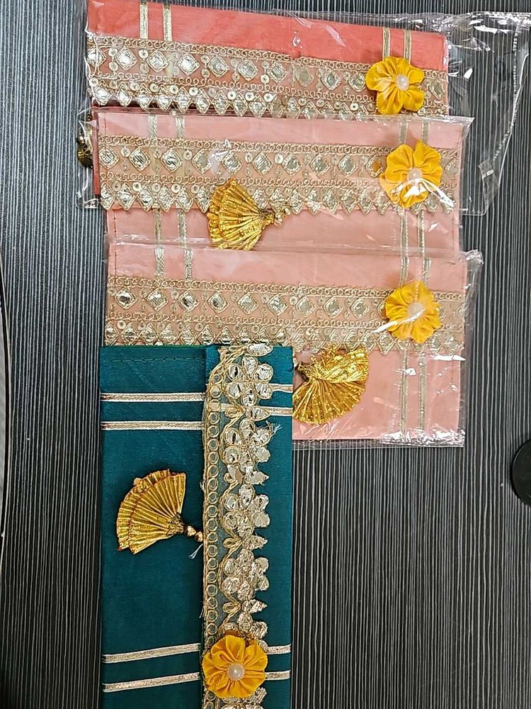 4pcs Beautiful Envelopes / Small Purses