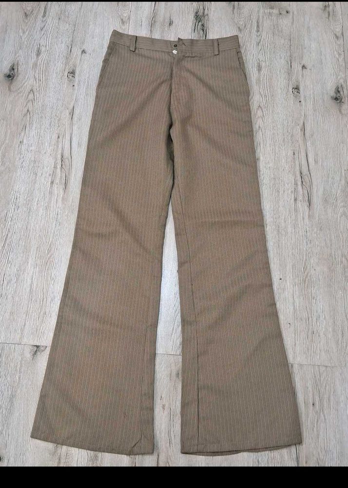 sc6570 Sabrin Bootcut Pants size 28