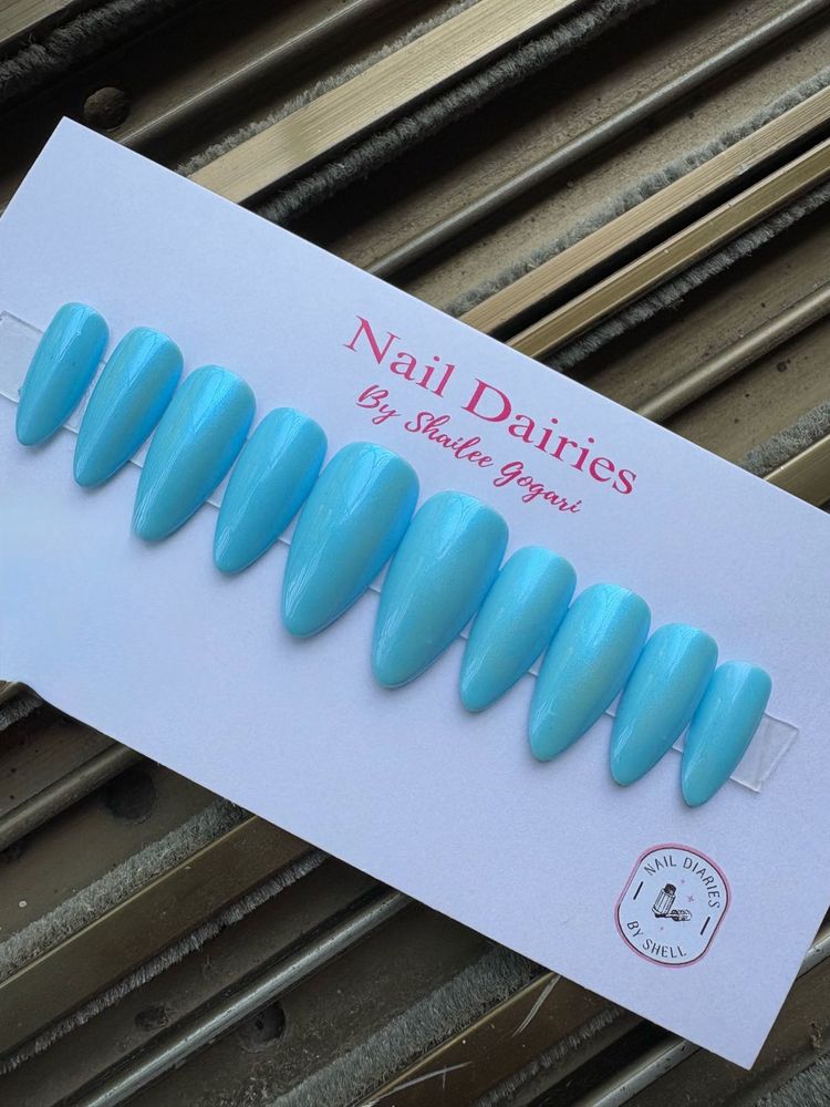 Chrome Blue Press-On Nails