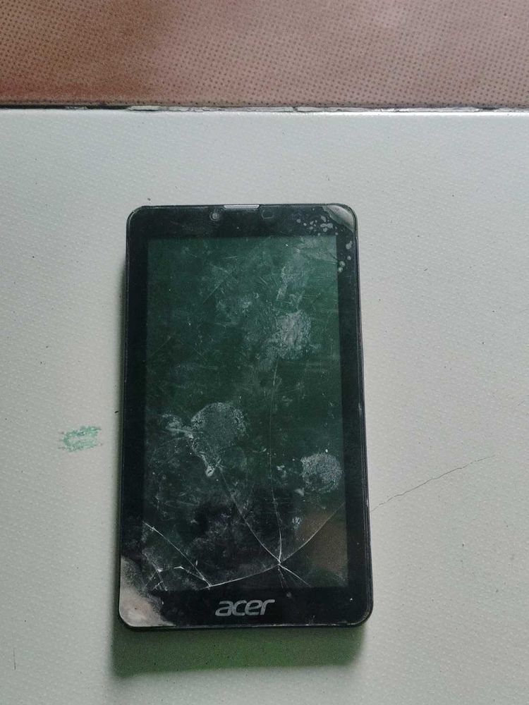 Acer one 7 4G.   Only For Display Change