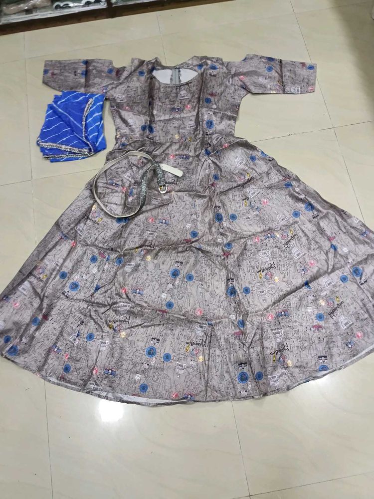 Elegant Ethnic Gown with dupatta and belt