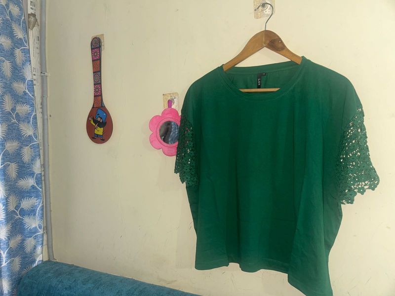 Green Lace Sleeve Top