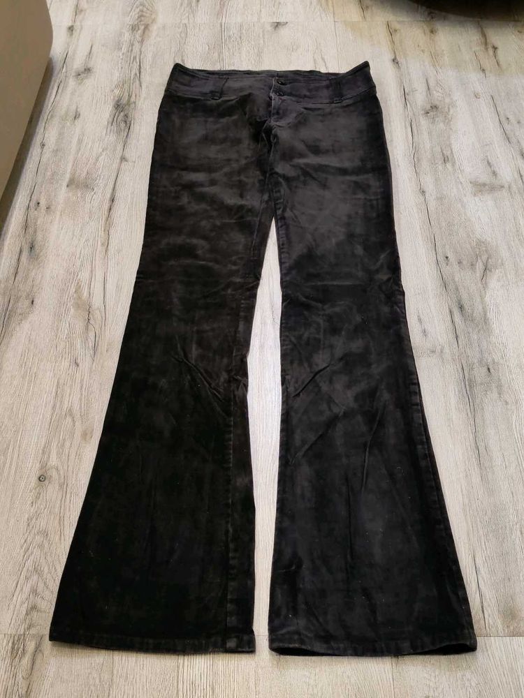 Ma2110 united color of Benetton bootcut waist 32