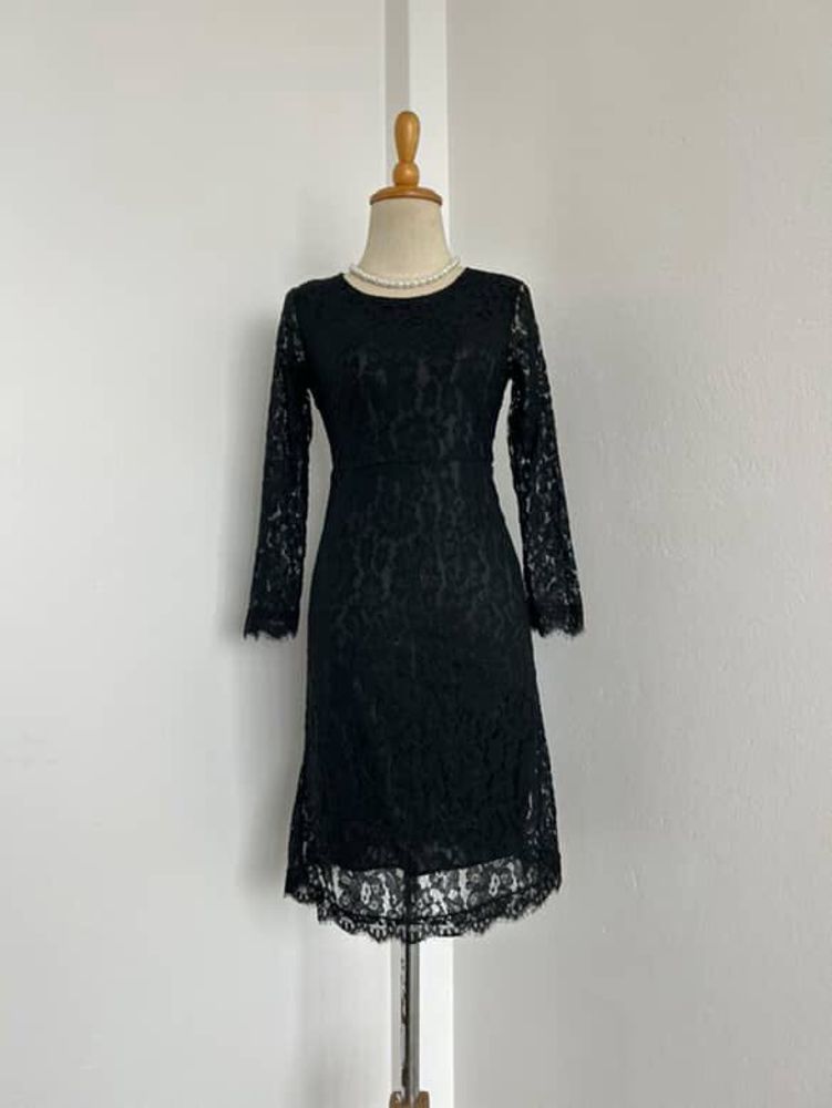 Black Gown!