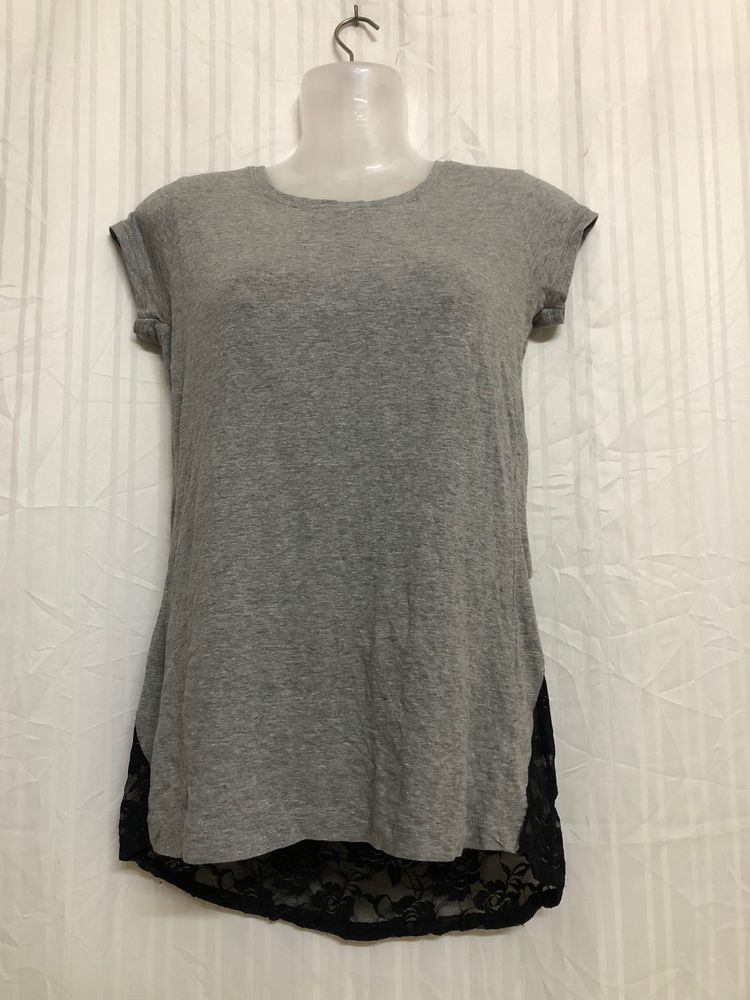 Carlas Secret Grey Short Sleeve Top